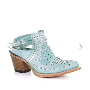 Corral women’s turquoise stud & woven mules